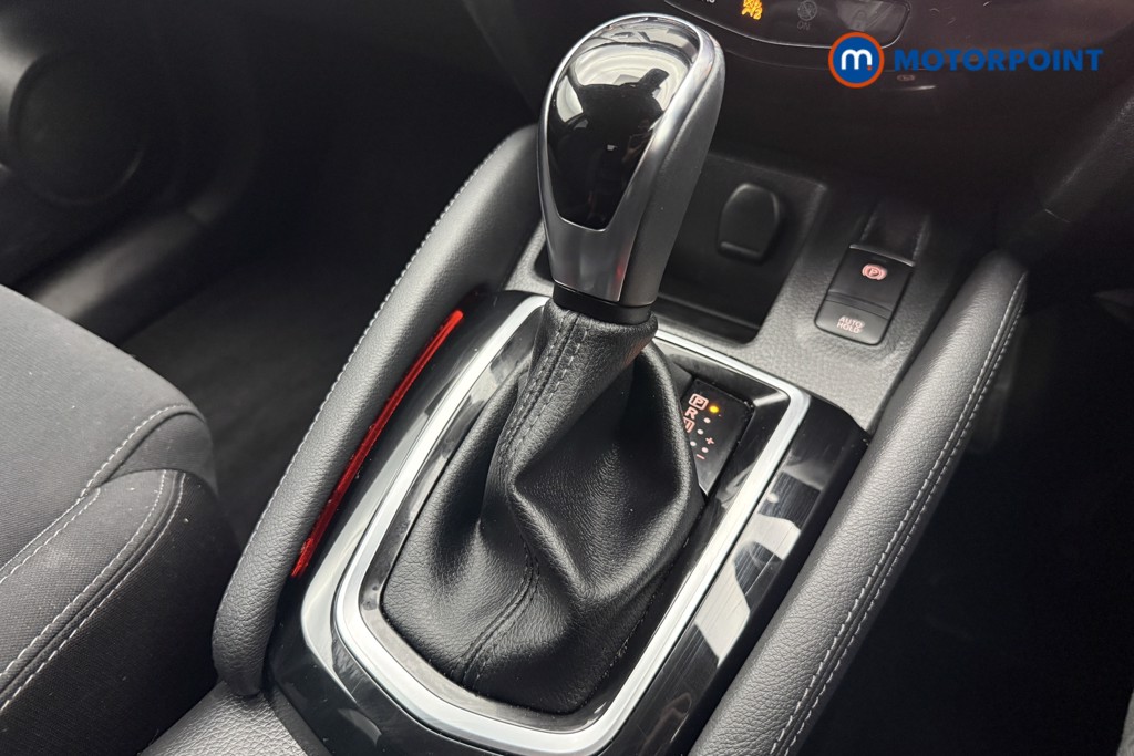 Nissan Qashqai N-Connecta Automatic Petrol SUV - Stock Number (1572934) - 15th supplementary image