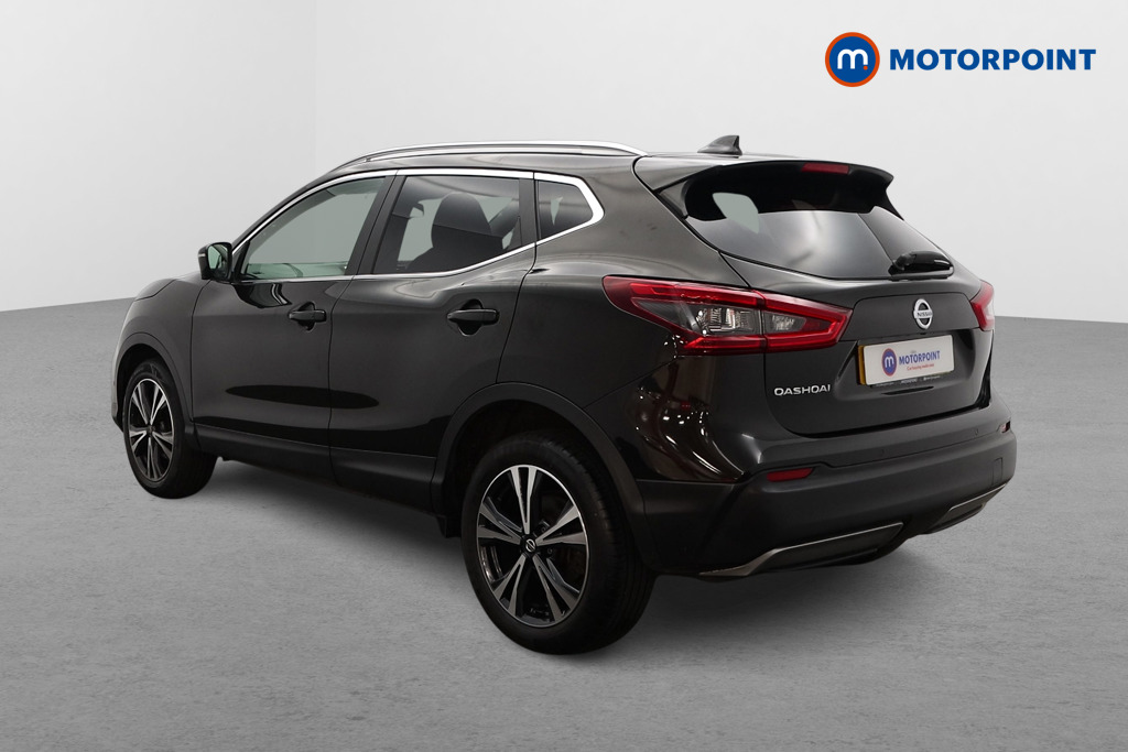 Nissan Qashqai N-Connecta Automatic Petrol SUV - Stock Number (1572934) - Passenger side rear corner