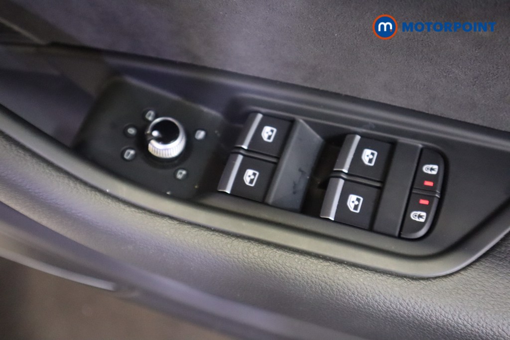 Audi A4 S Line Automatic Petrol Saloon - Stock Number (1576118) - 11th supplementary image