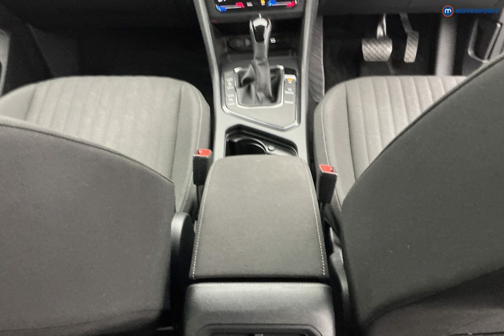 Volkswagen Tiguan Allspace Life Automatic Petrol SUV - Stock Number (1576219) - 11th supplementary image