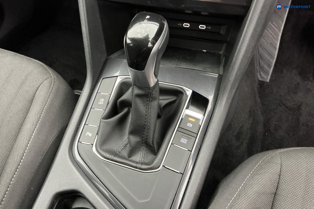 Volkswagen Tiguan Allspace Life Automatic Petrol SUV - Stock Number (1576219) - 15th supplementary image