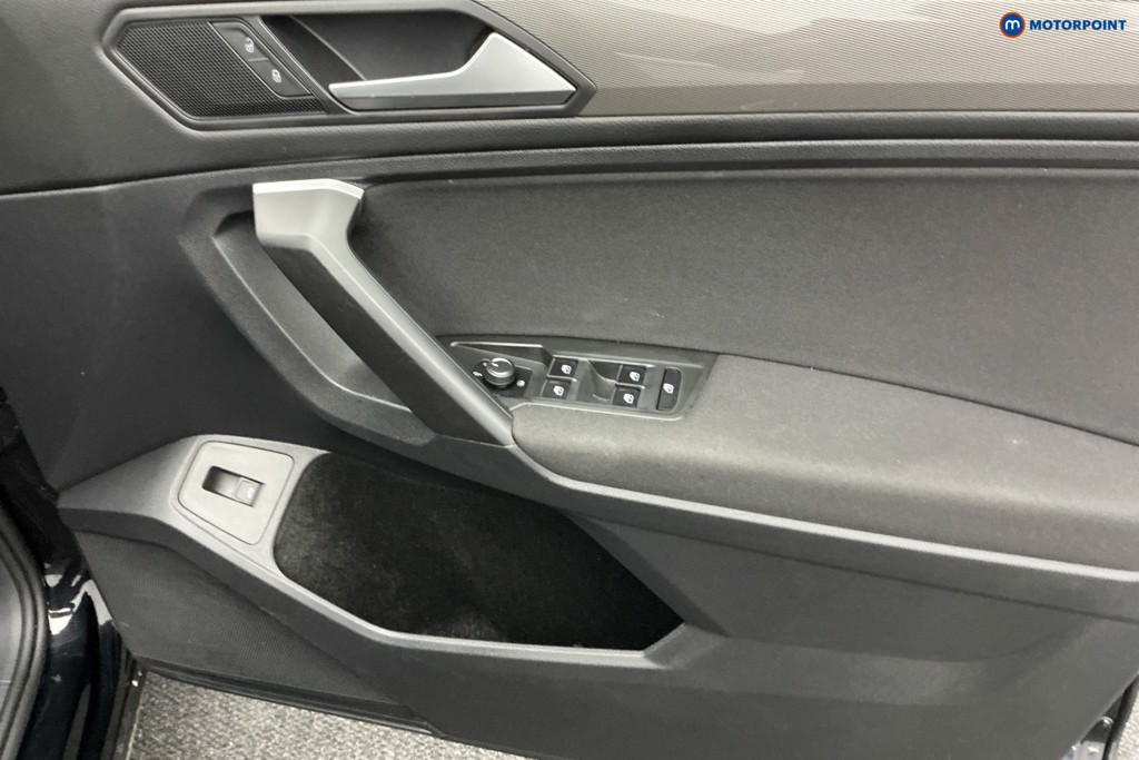 Volkswagen Tiguan Allspace Life Automatic Petrol SUV - Stock Number (1576219) - 22nd supplementary image