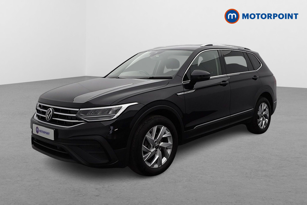 Volkswagen Tiguan Allspace Life Automatic Petrol SUV - Stock Number (1576219) - Passenger side front corner