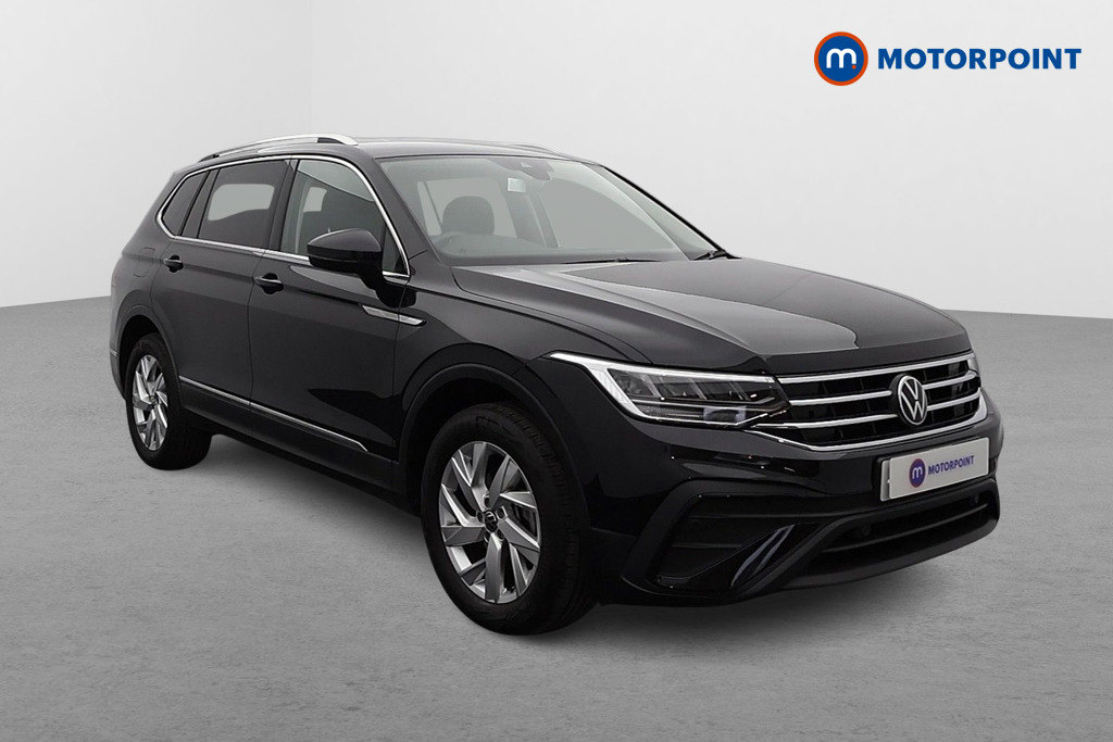 Volkswagen Tiguan Allspace Life Automatic Petrol SUV - Stock Number (1576219) - Drivers side front corner