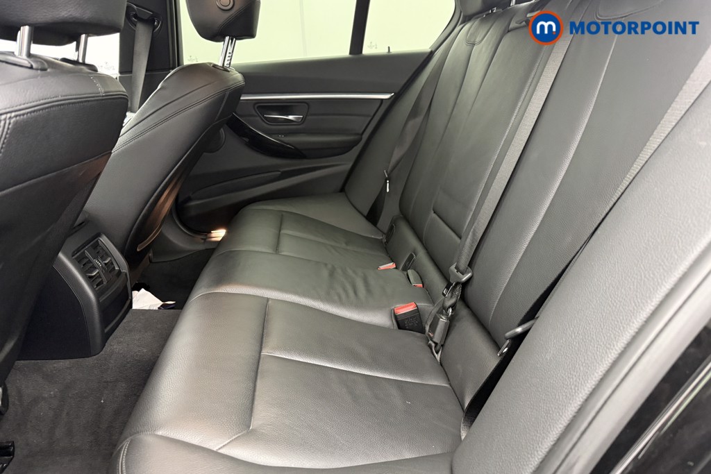 BMW 3 Series M Sport Manual Diesel Saloon - Stock Number (1578616) - 20th supplementary image
