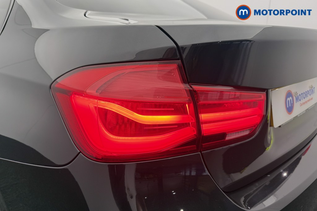 BMW 3 Series M Sport Manual Diesel Saloon - Stock Number (1578616) - 22nd supplementary image