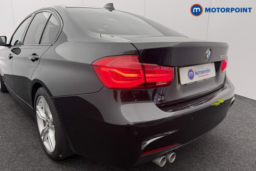 BMW 3 Series M Sport Manual Diesel Saloon - Stock Number (1578616) - 23rd supplementary image