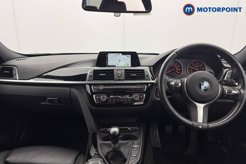 BMW 3 Series M Sport Manual Diesel Saloon - Stock Number (1578616) - 1st supplementary image