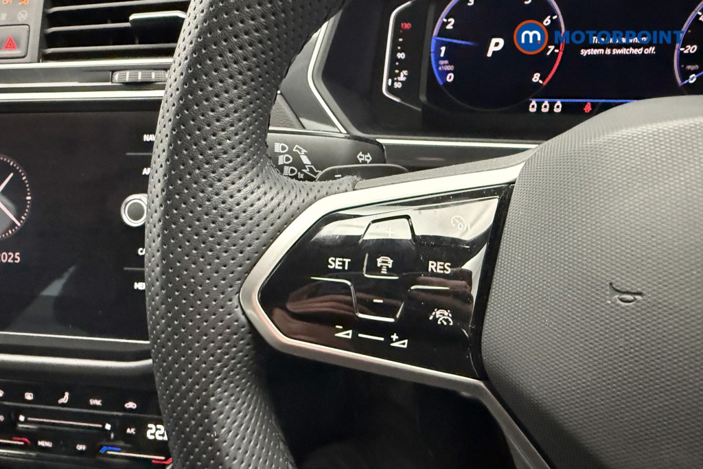 Volkswagen Tiguan R-Line Automatic Petrol SUV - Stock Number (1579216) - 7th supplementary image