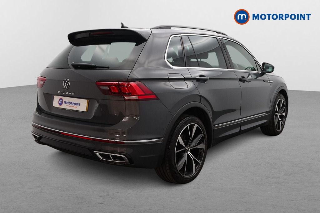 Volkswagen Tiguan R-Line Automatic Petrol SUV - Stock Number (1579216) - Drivers side rear corner