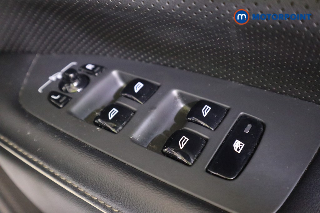 Volvo S90 R Design Pro Automatic Diesel Saloon - Stock Number (1579367) - 12th supplementary image
