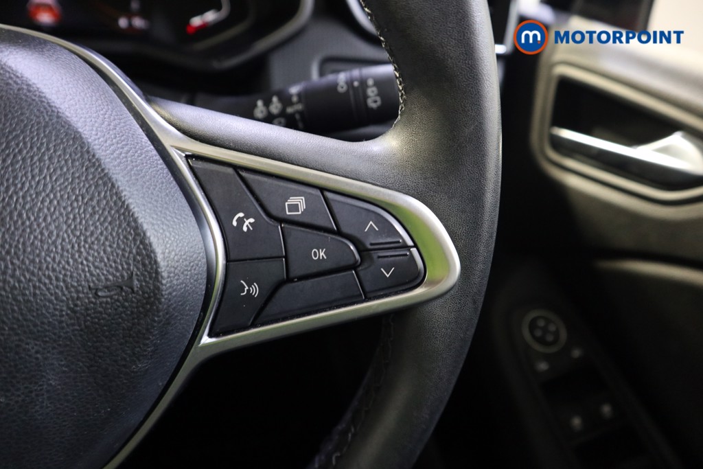 Renault Clio Evolution Manual Petrol Hatchback - Stock Number (1579510) - 4th supplementary image
