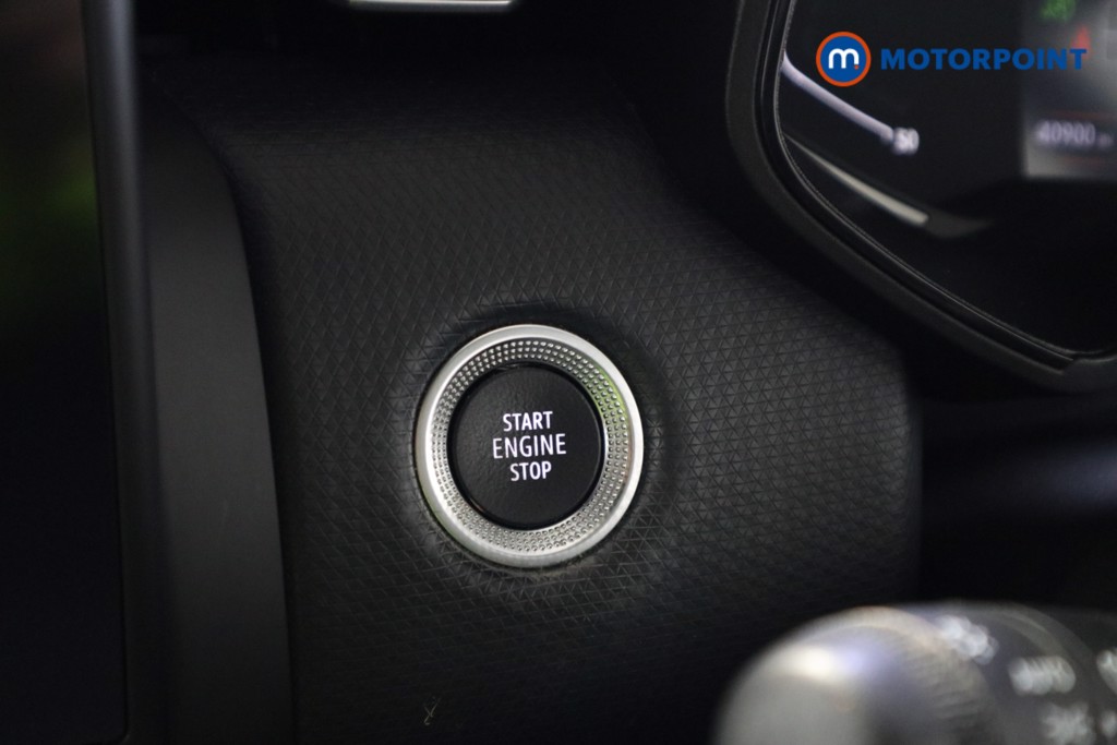 Renault Clio Evolution Manual Petrol Hatchback - Stock Number (1579510) - 6th supplementary image