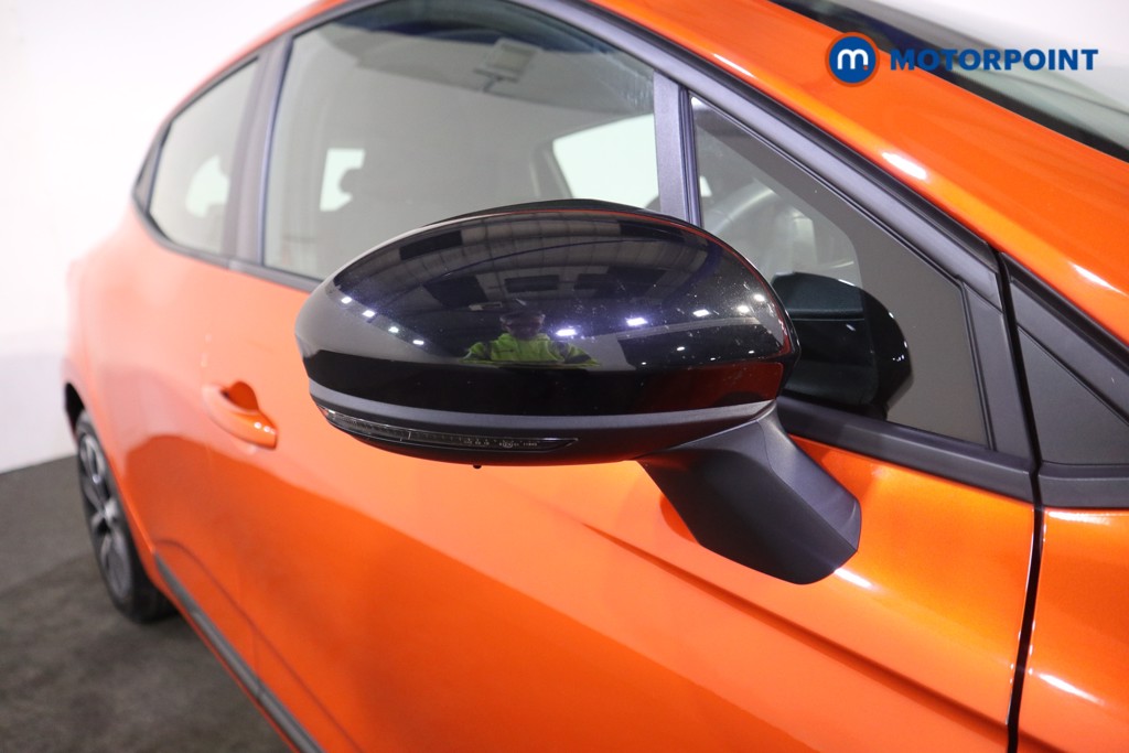Renault Clio Evolution Manual Petrol Hatchback - Stock Number (1579510) - 26th supplementary image