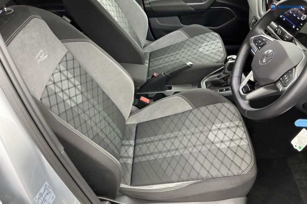 Volkswagen Taigo R-Line Automatic Petrol SUV - Stock Number (1579709) - 5th supplementary image