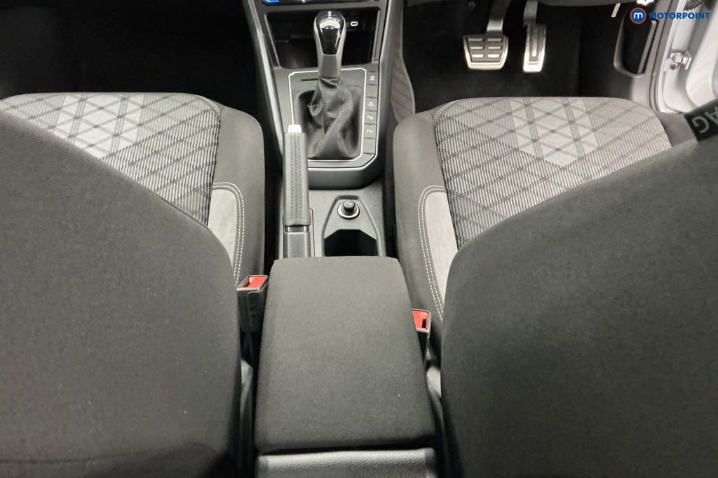 Volkswagen Taigo R-Line Automatic Petrol SUV - Stock Number (1579709) - 11th supplementary image