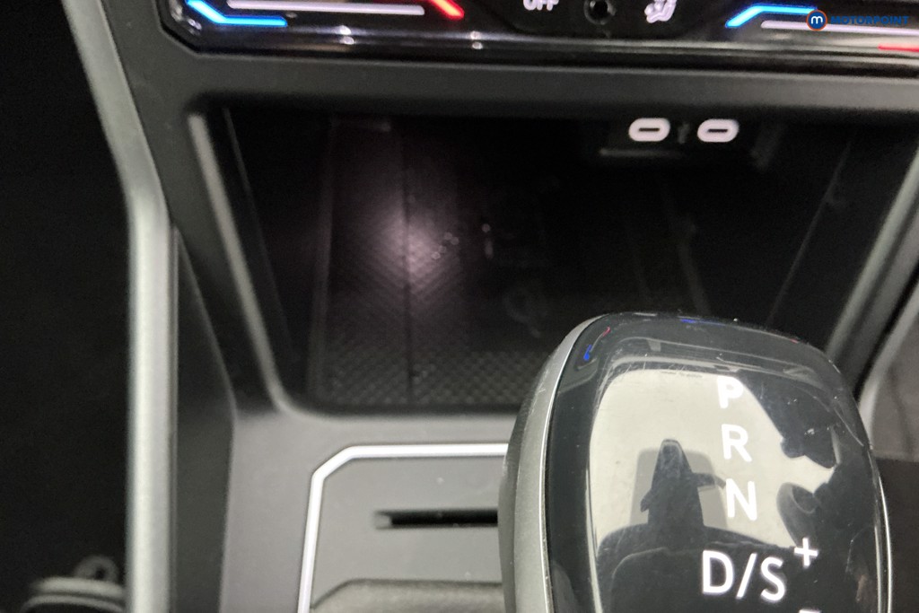 Volkswagen Taigo R-Line Automatic Petrol SUV - Stock Number (1579709) - 16th supplementary image