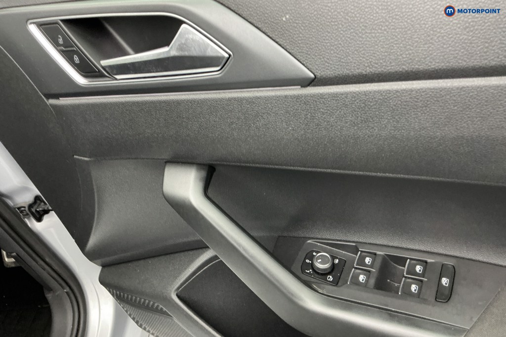 Volkswagen Taigo R-Line Automatic Petrol SUV - Stock Number (1579709) - 23rd supplementary image