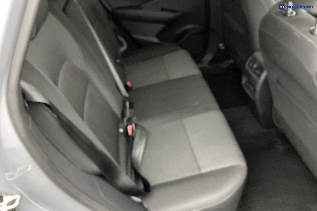 Nissan Qashqai N-Connecta Manual Petrol SUV - Stock Number (1580756) - 4th supplementary image