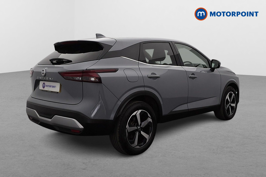 Nissan Qashqai N-Connecta Manual Petrol SUV - Stock Number (1580756) - Drivers side rear corner