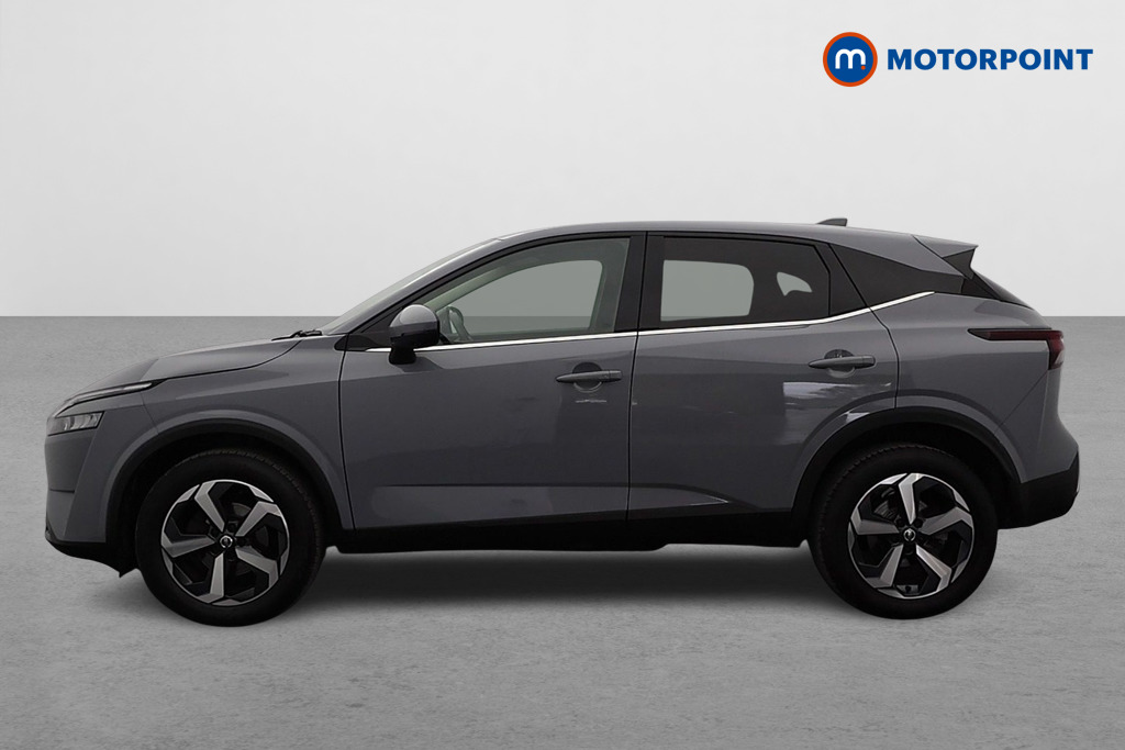 Nissan Qashqai N-Connecta Manual Petrol SUV - Stock Number (1580756) - Passenger side