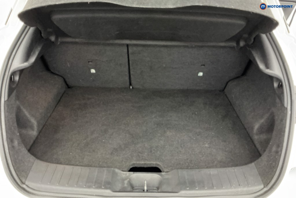Nissan Juke N-Connecta Automatic Petrol SUV - Stock Number (1581320) - 3rd supplementary image