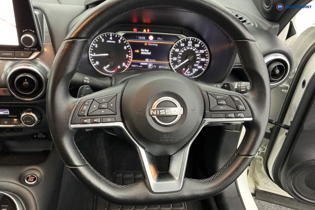 Nissan Juke N-Connecta Automatic Petrol SUV - Stock Number (1581320) - 6th supplementary image
