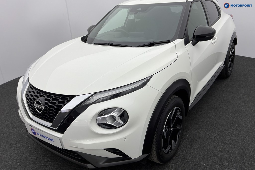 Nissan Juke N-Connecta Automatic Petrol SUV - Stock Number (1581320) - 29th supplementary image