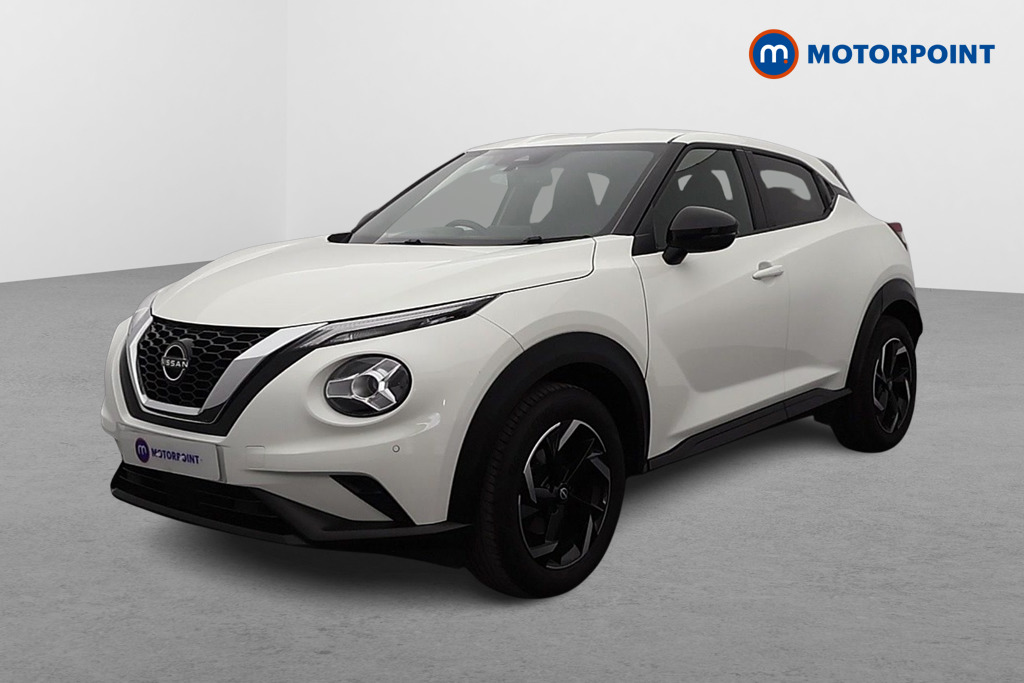 Nissan Juke N-Connecta Automatic Petrol SUV - Stock Number (1581320) - Passenger side front corner