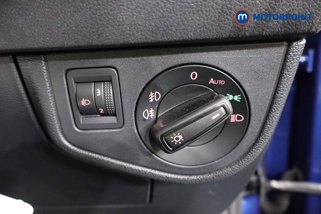 Volkswagen Polo Match Manual Petrol Hatchback - Stock Number (1582022) - 17th supplementary image