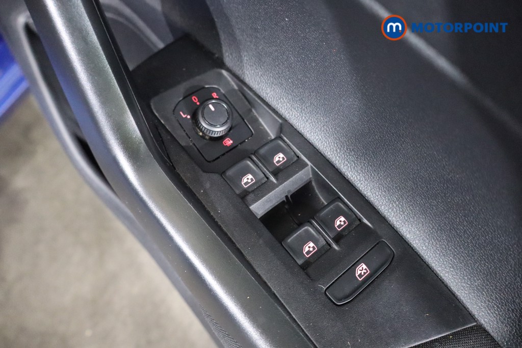Volkswagen Polo Match Manual Petrol Hatchback - Stock Number (1582022) - 18th supplementary image