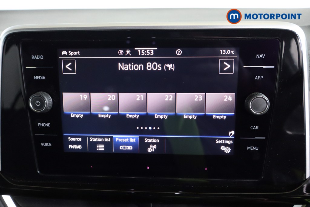 Volkswagen T-Roc R-Line Manual Petrol SUV - Stock Number (1582035) - 5th supplementary image