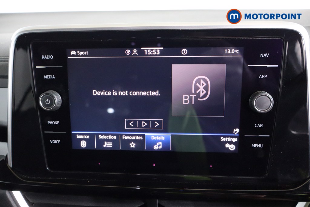 Volkswagen T-Roc R-Line Manual Petrol SUV - Stock Number (1582035) - 6th supplementary image