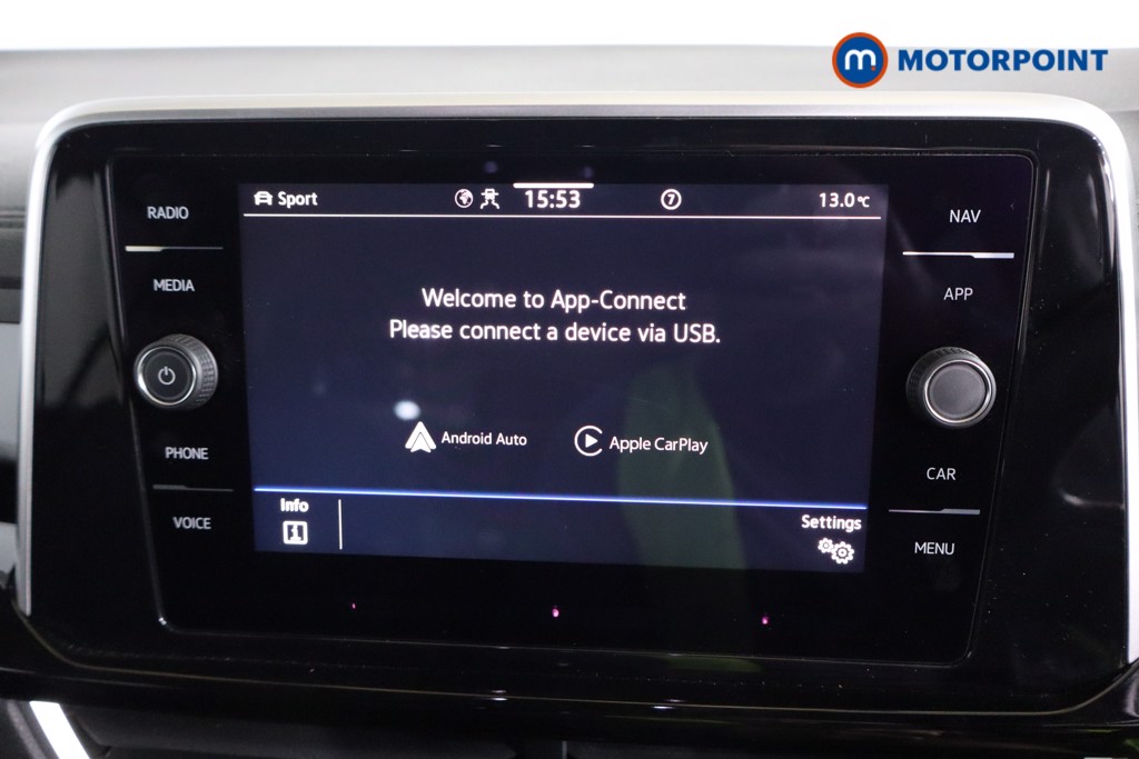 Volkswagen T-Roc R-Line Manual Petrol SUV - Stock Number (1582035) - 9th supplementary image