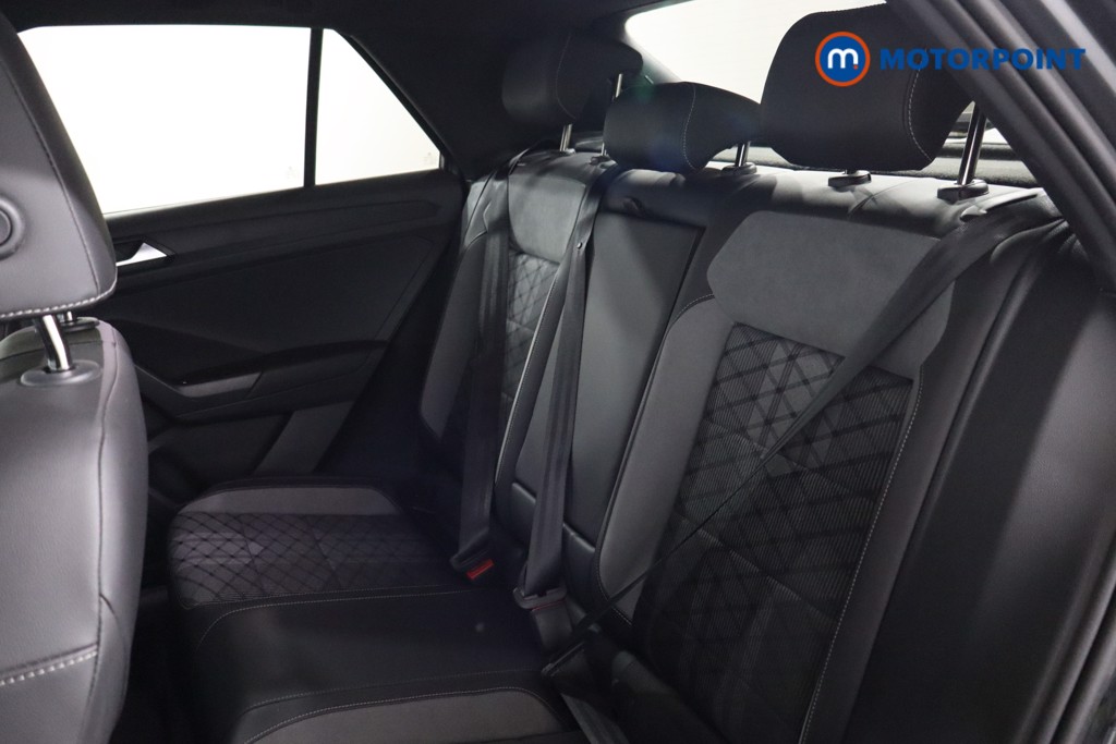 Volkswagen T-Roc R-Line Manual Petrol SUV - Stock Number (1582035) - 21st supplementary image