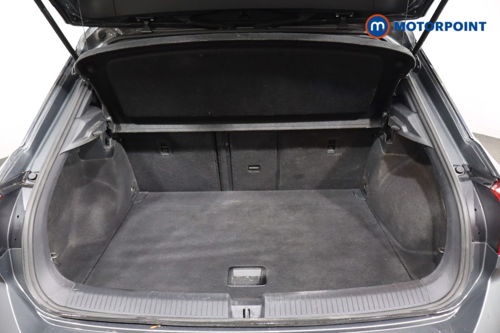Volkswagen T-Roc R-Line Manual Petrol SUV - Stock Number (1582035) - 24th supplementary image
