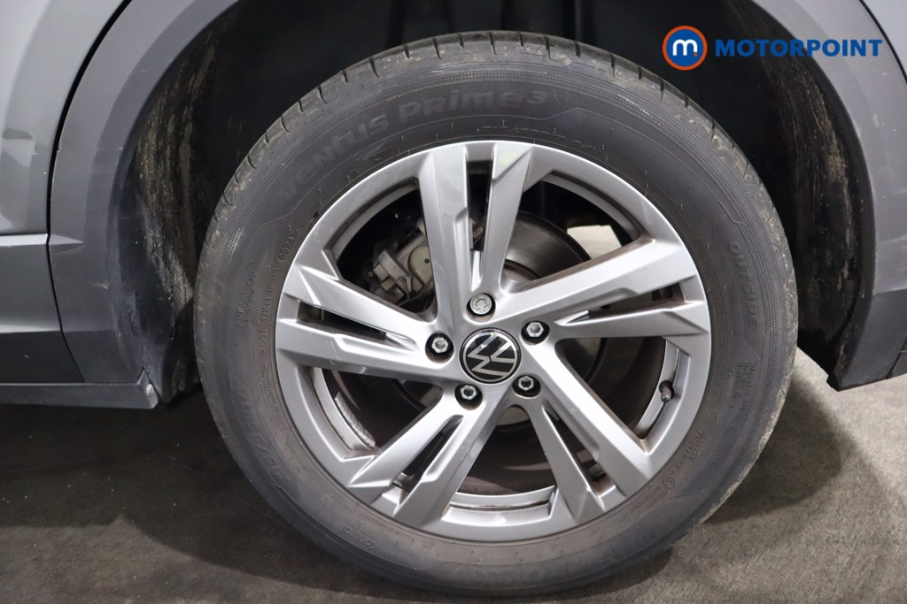Volkswagen T-Roc R-Line Manual Petrol SUV - Stock Number (1582035) - 28th supplementary image