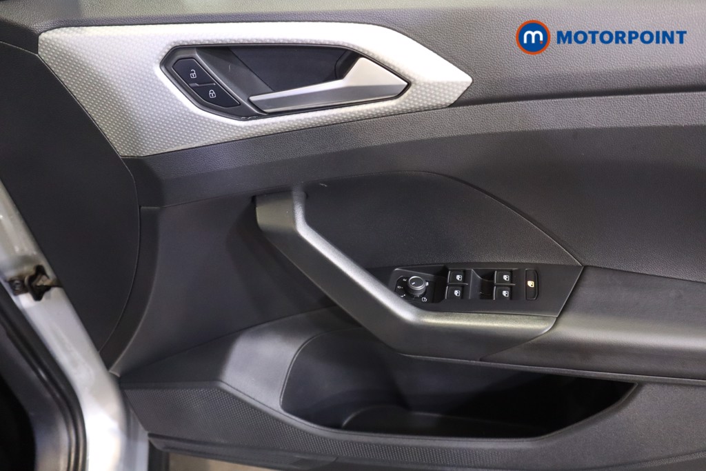 Volkswagen T-Cross Move Automatic Petrol SUV - Stock Number (1582050) - 9th supplementary image