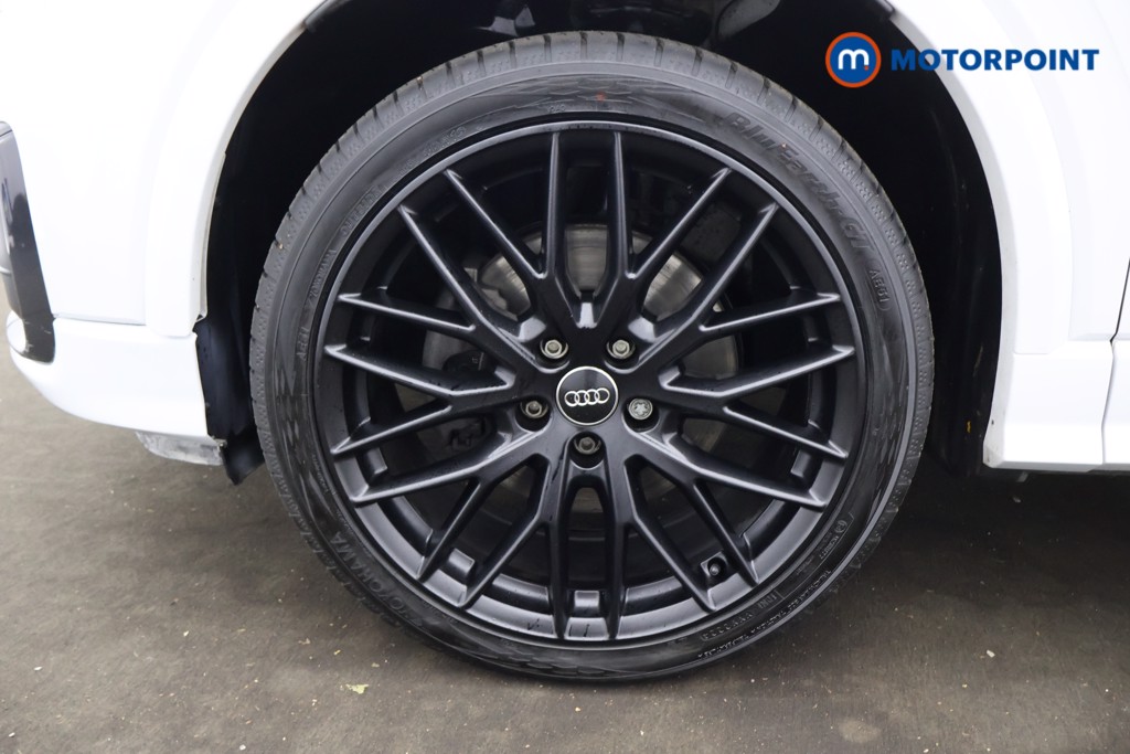 Audi Q2 Black Edition Automatic Petrol SUV - Stock Number (1582572) - 32nd supplementary image