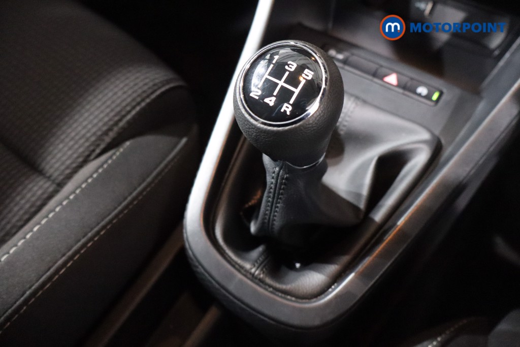 Mg Motor Uk MG3 Excite Manual Petrol Hatchback - Stock Number (1582804) - 14th supplementary image