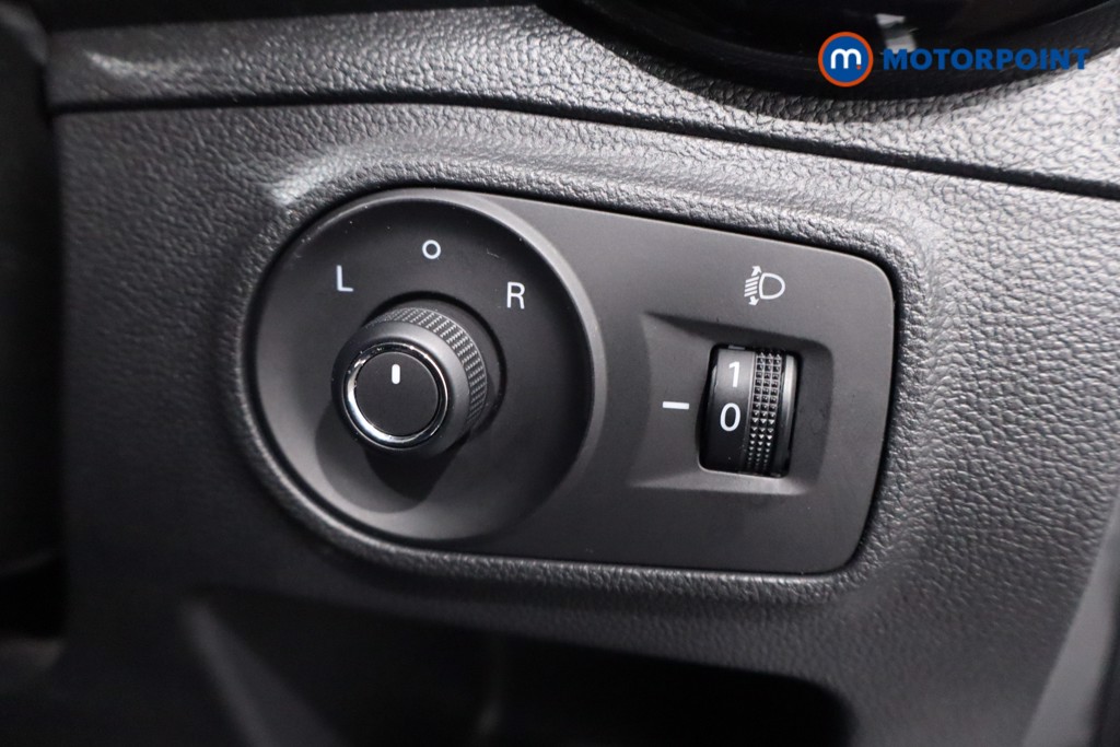 Mg Motor Uk MG3 Excite Manual Petrol Hatchback - Stock Number (1582804) - 21st supplementary image