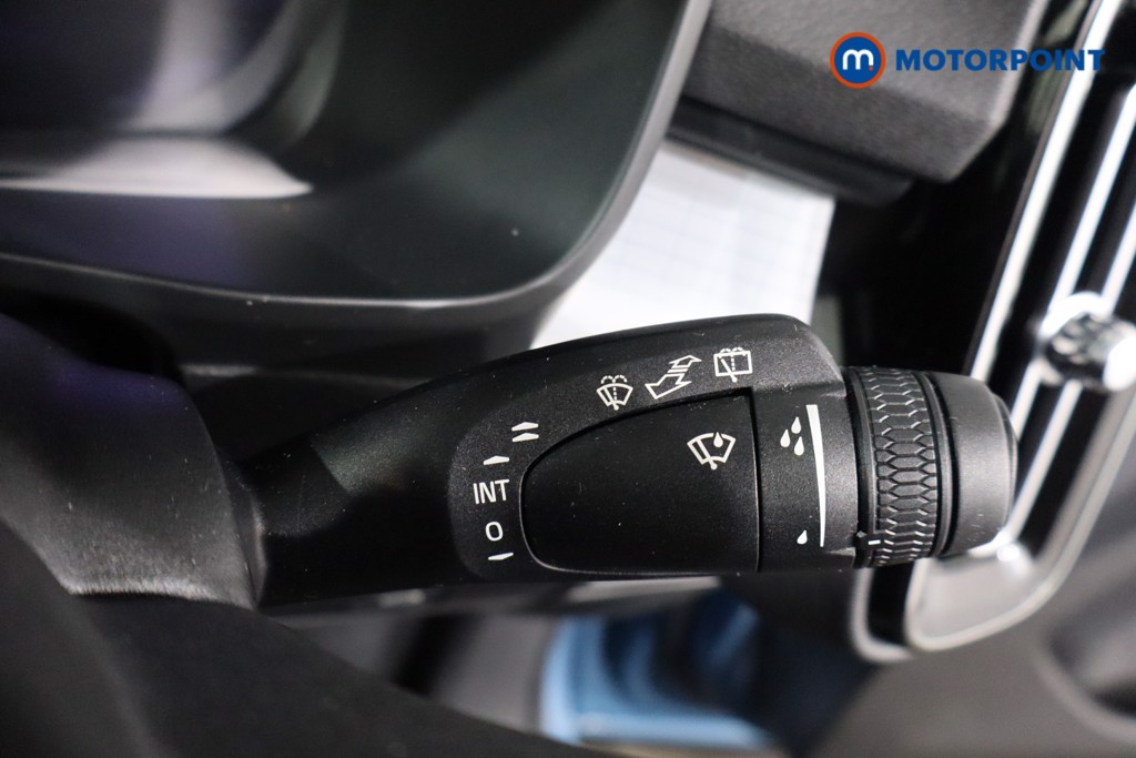 Volvo Xc40 Plus Automatic Petrol SUV - Stock Number (1582850) - 18th supplementary image