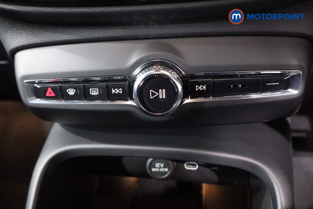 Volvo Xc40 Plus Automatic Petrol SUV - Stock Number (1582850) - 20th supplementary image