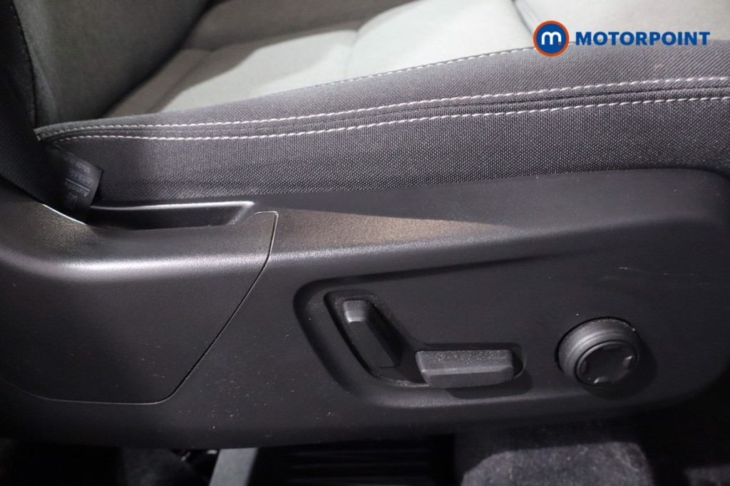 Volvo Xc40 Plus Automatic Petrol SUV - Stock Number (1582850) - 23rd supplementary image
