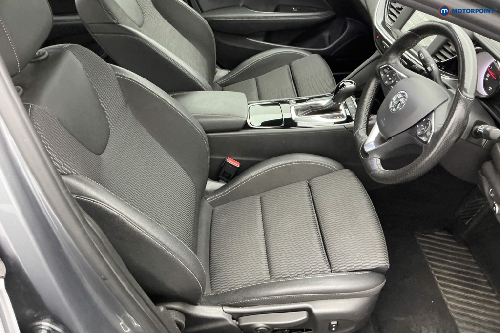 Vauxhall Insignia Sri Vx-Line Automatic Petrol Hatchback - Stock Number (1583240) - 5th supplementary image