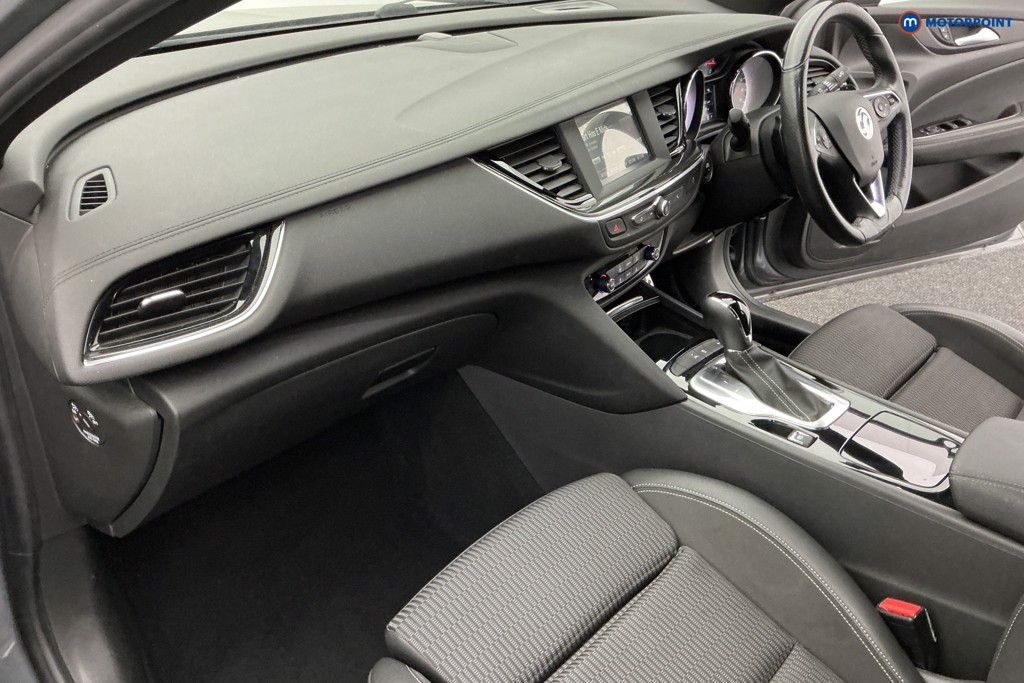 Vauxhall Insignia Sri Vx-Line Automatic Petrol Hatchback - Stock Number (1583240) - 8th supplementary image