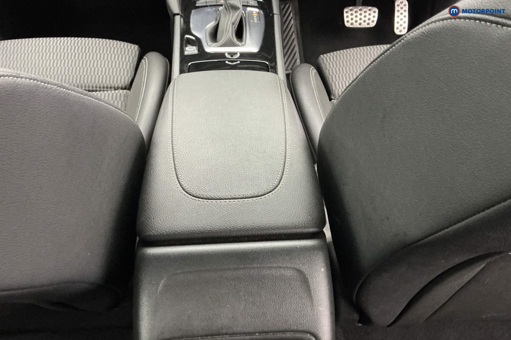Vauxhall Insignia Sri Vx-Line Automatic Petrol Hatchback - Stock Number (1583240) - 11th supplementary image