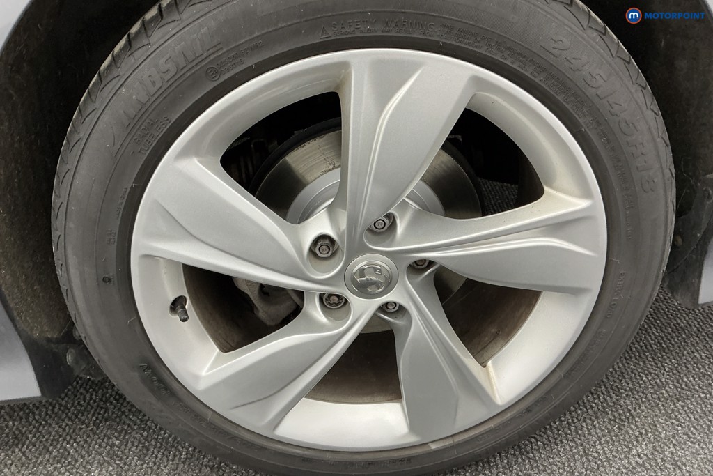 Vauxhall Insignia Sri Vx-Line Automatic Petrol Hatchback - Stock Number (1583240) - 36th supplementary image