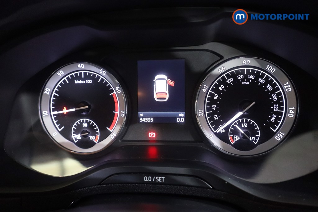 Skoda Karoq Se L Manual Petrol SUV - Stock Number (1583411) - 4th supplementary image