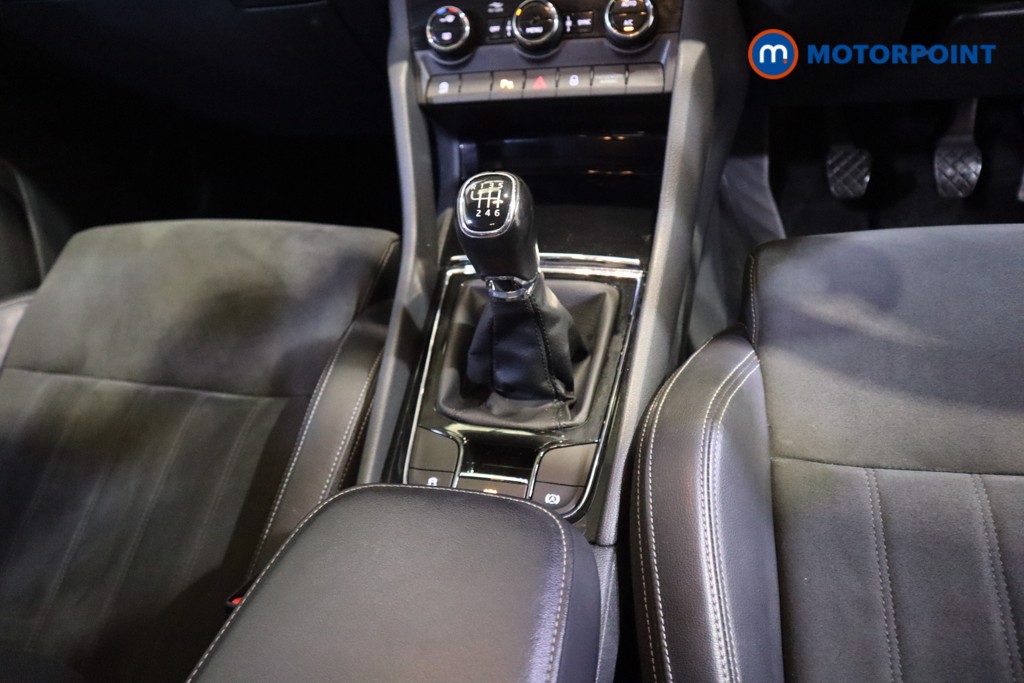 Skoda Karoq Se L Manual Petrol SUV - Stock Number (1583411) - 6th supplementary image